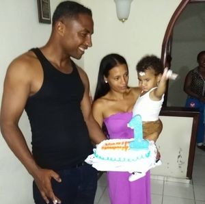 Meet your Posher, Divison alexis